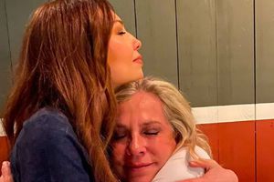 Thalía reaparece y habla sobre la muerte de su hermana, Ernestina Sodi