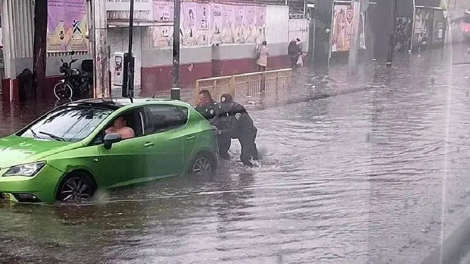 ¡Caos en Tlalpan! Las lluvias han provocado inundaciones y desorden vial