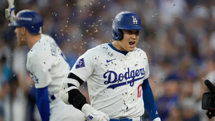 Dodgers remonta a Padres con homerun de Shohei Ohtani en su debut en Playoffs