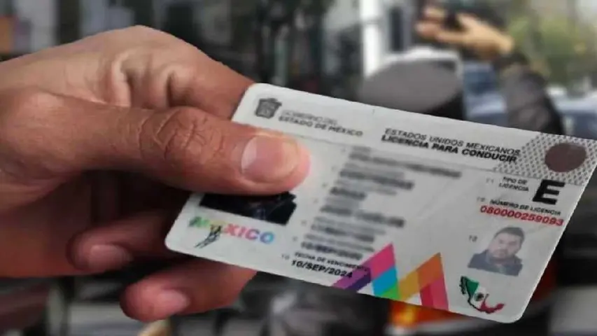 Ciudadanos pueden realizar su trámite de licencia en unidades móviles con menor tiempo de espera. / Gobierno del Estado de México