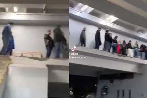 Usuarios reportan escaleras sin barandal y el Metro culpa a los mismos pasajeros