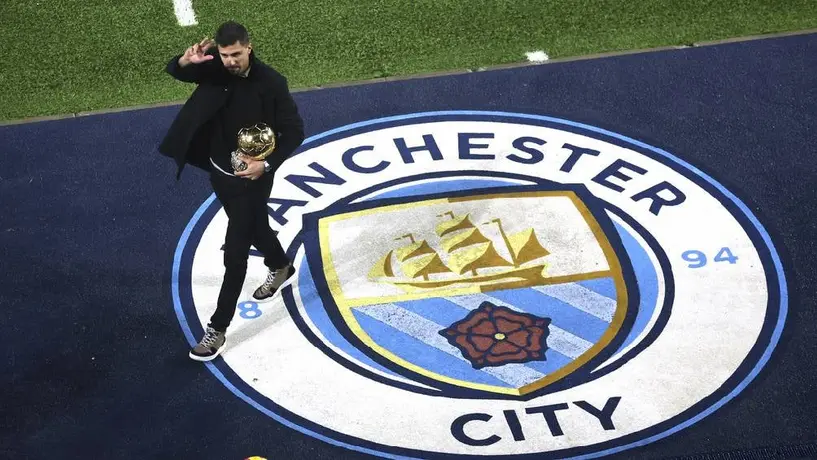Manchester City festeja el Balón de Oro de Rodri con un tremendo homenaje