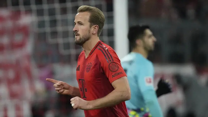 Harry Kane impulsa victoria del Bayern Munich sobre Augsburg con hat-trick