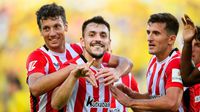 De la mano de los hermanos Williams, Athletic rescató la victoria ante Las Palmas