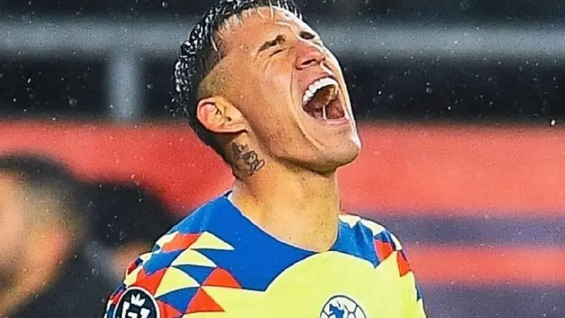 Chicote Calderón se enfrasca con afición de Chivas tras Clásico Nacional: “Son muy chillones”