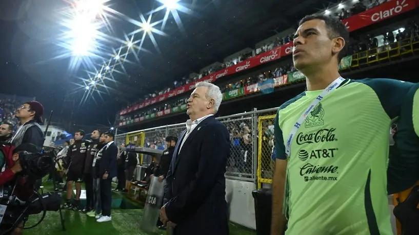 Pide Rubén Rodríguez otro técnico en Selección Mexicana; 'Piojo' Herrera levanta la mano