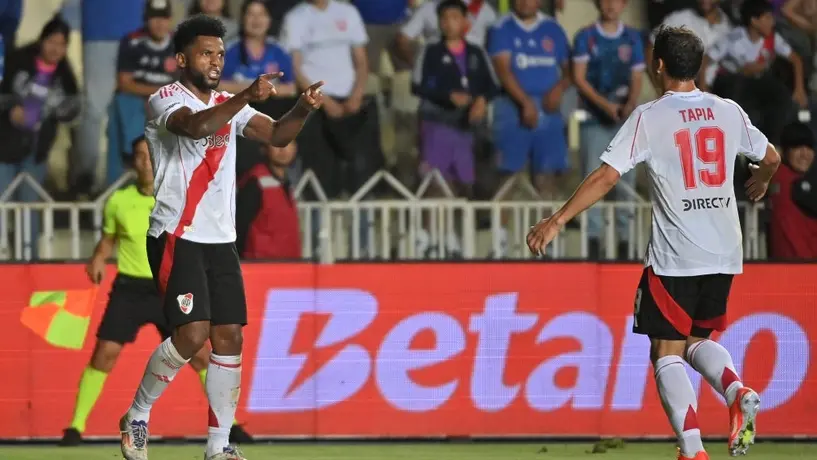 River Plate consigue triunfo contra la U de Chile previo a su encuentro ante México