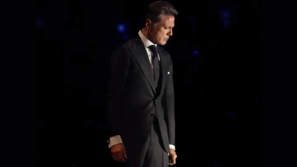 Roban con violencia equipo de Luis Miguel en plena carretera rumbo a Veracruz