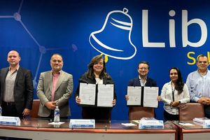 Libertad Soluciones de vida y UAQ firman convenio para impulsar la educación financiera