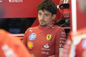 Charles Leclerc recibe sanción de 10 posiciones y aleja a Ferrari del título de constructores