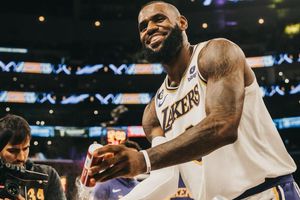 ¡De la duela a los micrófonos! LeBron James revela planes para cuando llegue el retiro