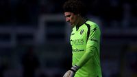 Guillermo Ochoa suma casi dos meses sin jugar con el AVS