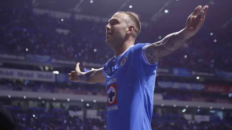 Carlos Rotondi confesó que no están satisfechos en Cruz Azul: 'Falta lo más importante todavía'