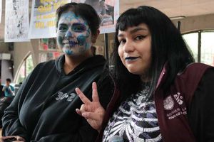 Ofrecen curso gratis para aprender a maquillarte en Halloween y Día de Muertos