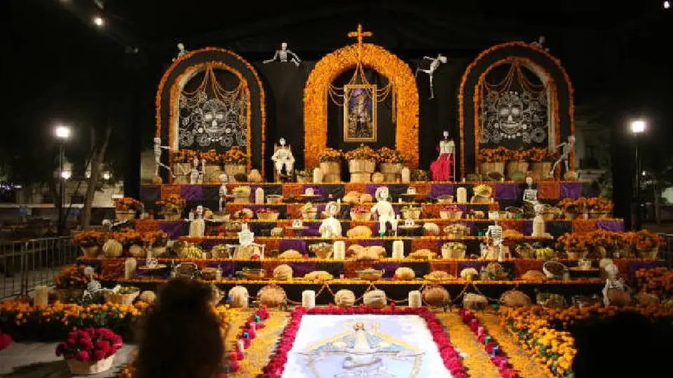 ¿Cuándo y dónde ver de las ofrendas en CDMX? ¡No te lo pierdas!
