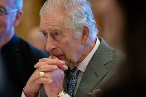 El Rey Carlos III frenó su tratamiento contra el cáncer por esta poderosa razón