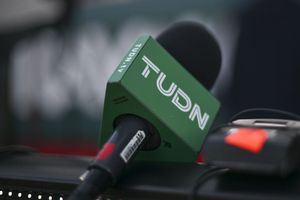 Televisa se lleva el Cruz Azul vs América en audiencia y vence a TV Azteca