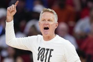 Steve Kerr tira sarcasmo tras la victoria de Donald Trump por la presidencia de Estados Unidos