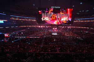 Jake Paul vs Mike Tyson supera récord de taquilla de Canelo Álvarez