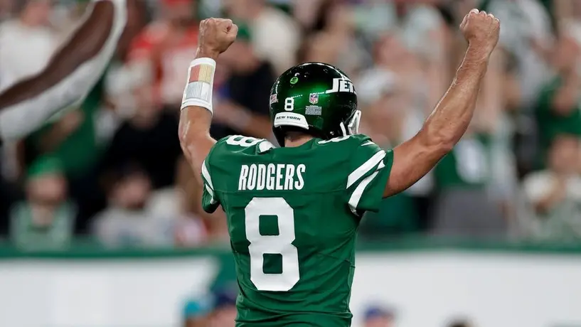 Aaron Rodgers dominó a los Patriots, los Jets ganan su segundo juego en la temporada