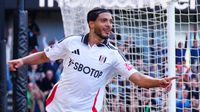 Raúl Jiménez es ovacionado tras su rendimiento con el Fulham: "Es su mejor momento"