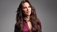 Kate del Castillo rifará un auto de lujo