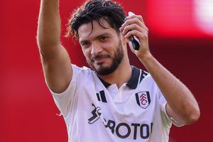 ¡Contundente! Esposa de Raúl Jiménez ‘revienta’ a Sergio Dipp por críticas