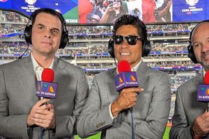 Martinoli tras caída de señal de Azteca en el México vs Valencia: "Nos sacaron del aire"