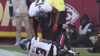 Tank Dell termina hospitalizado por fuerte lesión en el Texans vs Chiefs