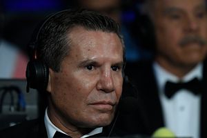 ¿Ya dejó TV Azteca? Julio César Chávez debuta en programa de Televisa junto a su hija