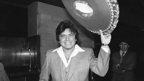 Toro Valenzuela: Enrique Burak y Pepe Segarra recuerdan cómo se dio la Fernandomanía