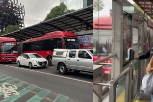 Un hombre muere dentro de una unidad del Metrobús en la CDMX ¿De qué murió?