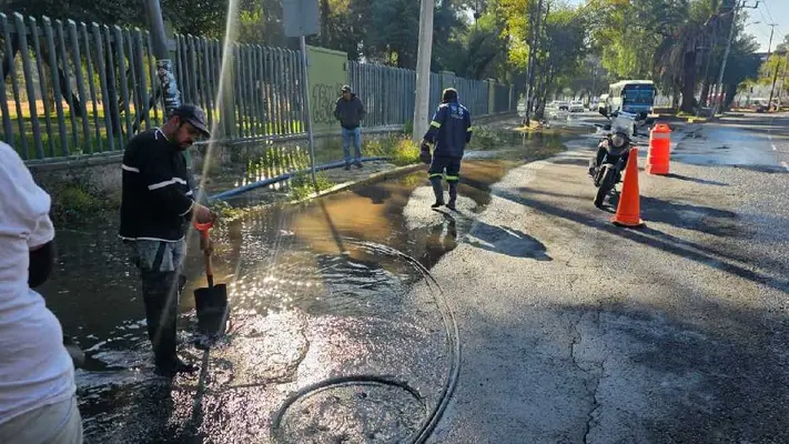 Lanzan el ‘C5 del Agua’ en CDMX para atender fugas, inundaciones y desabasto