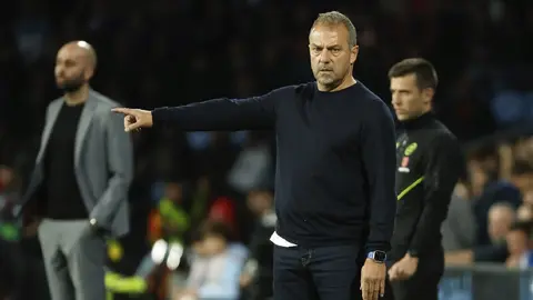 Hansi Flick amenaza con volver al Barça a LaLiga: “Queremos el título y lucharemos por él”
