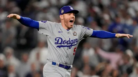 Freddie Freeman, MVP de Serie Mundial, recuerda a Toro Valenzuela: 'Ojalá estuviera aquí'