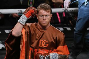 Terence Crawford llena de elogios a Canelo Álvarez: "Es el mejor boxeador"