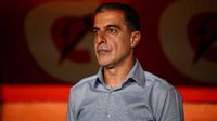 Renato Paiva 'explota' ante la regla de menores: 'No pondré jugadores sólo por estar obligado'