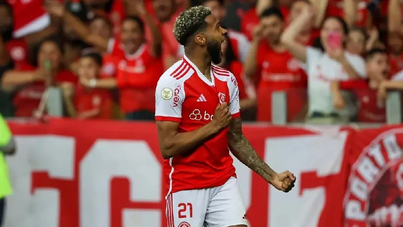 Wesley, jugador del Inter de Porto Alegre, interesa al América, reportan desde Brasil