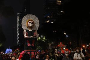 Así se vivió la Mega procesión de catrinas 2024 en CDMX