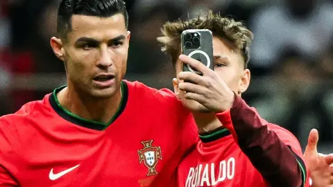 El enorme gesto de Cristiano Ronaldo con un fan en el Polonia vs Portugal