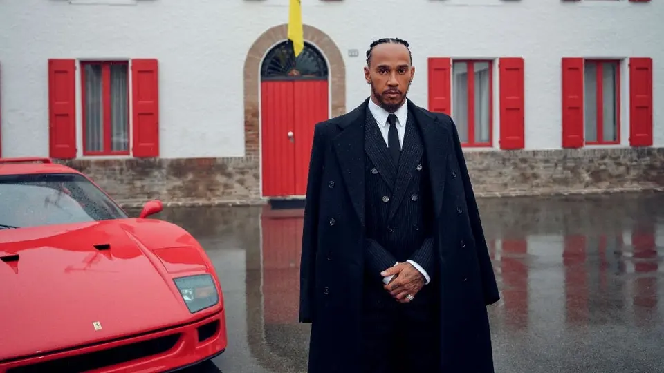 Lewis Hamilton llega a Maranello para su primer día en Ferrari