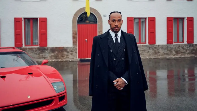 Lewis Hamilton llega a Maranello para su primer día en Ferrari