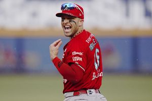 José Marmolejos se adjudica el Jugador Más Valioso de la Serie del Rey