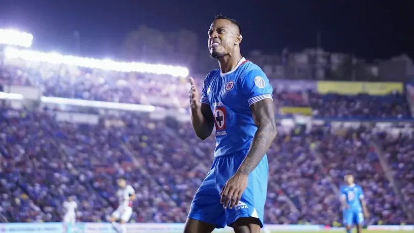 Willer Ditta quiere el título con Cruz Azul y que "todo México" se identifique con el club