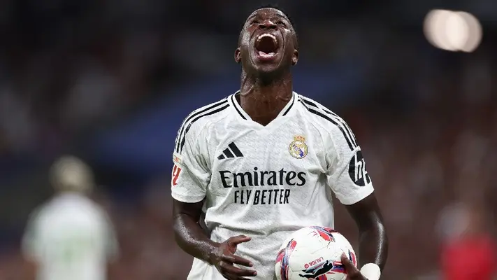 Exguardameta del Real Madrid tunde a Vinícius: “No es querido en España por su falta de madurez”