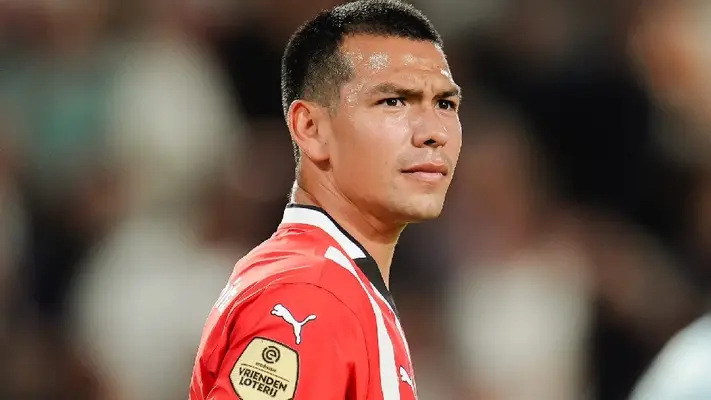 PSV anuncia lesión de Hirving ‘Chucky’ Lozano por tiempo indefinido