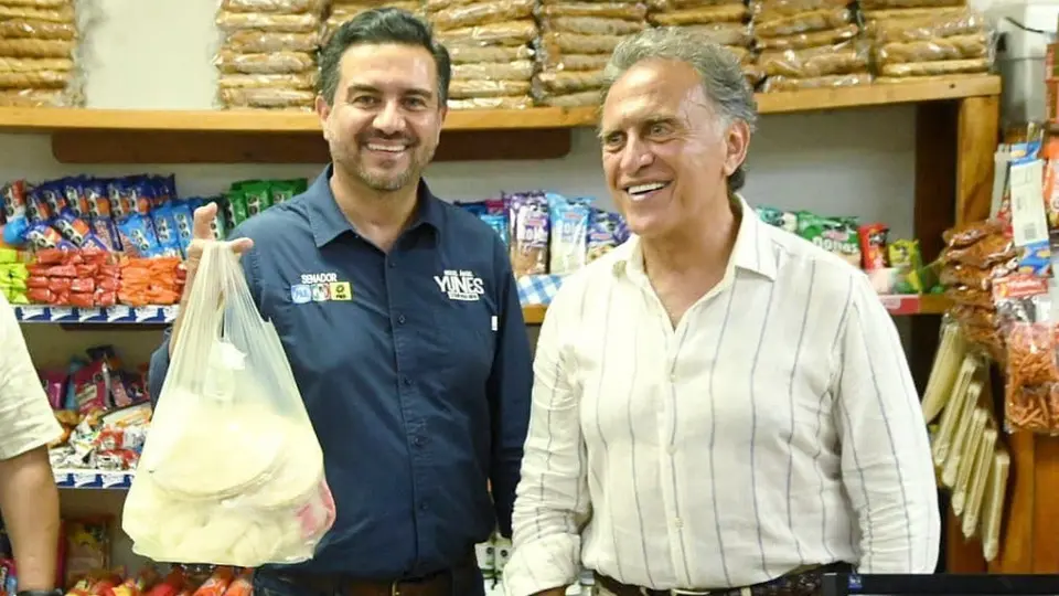 PAN oficializa expulsiones de Miguel Ángel Yunes, padre e hijo, por 'traición a la patria'