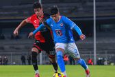 Cruz Azul es 'abandonado' por su afición en el primer encuentro en el Olímpico Universitario