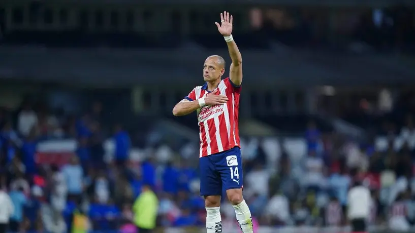 Érick Gutiérrez sobre Chicharito: 'Sus movimientos nadie los tiene; nosotros no entendemos'