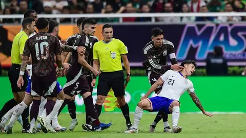 Edson Álvarez y Alejandro Zendejas: Los mejores memes del conato de bronca